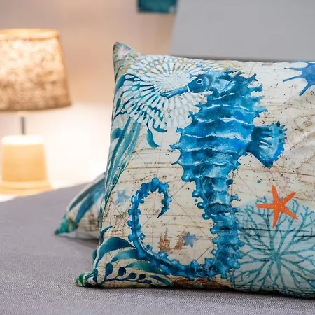 公寓 Cavalluccio Marino 比谢列